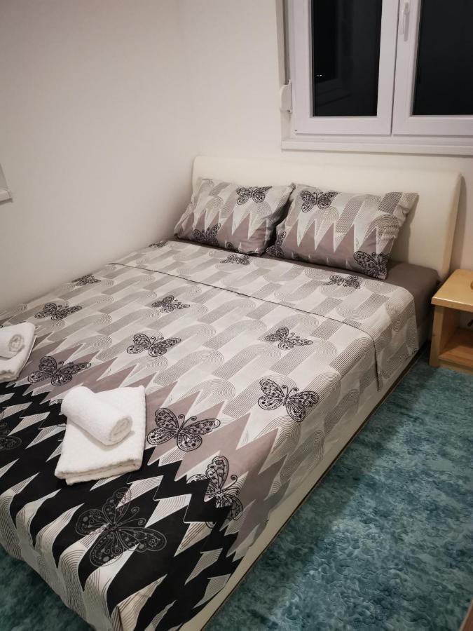 Apartman And Rooms Dream House Mostar Bagian luar foto