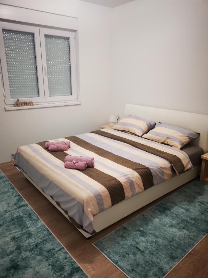Apartman And Rooms Dream House Mostar Bagian luar foto